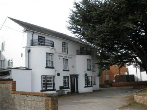 Cedar Tree Hotel Rugeley Exterior foto